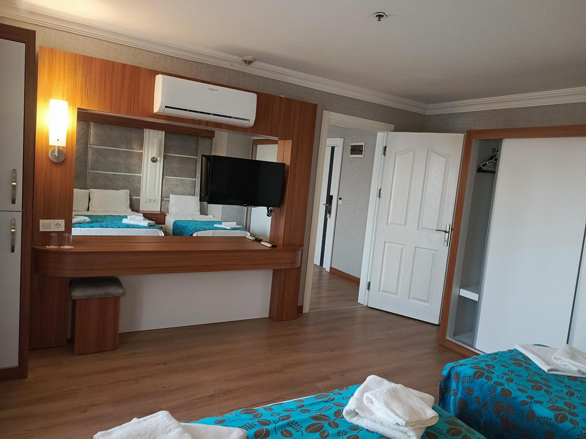 Side Yesiloez Hotel エクステリア 写真