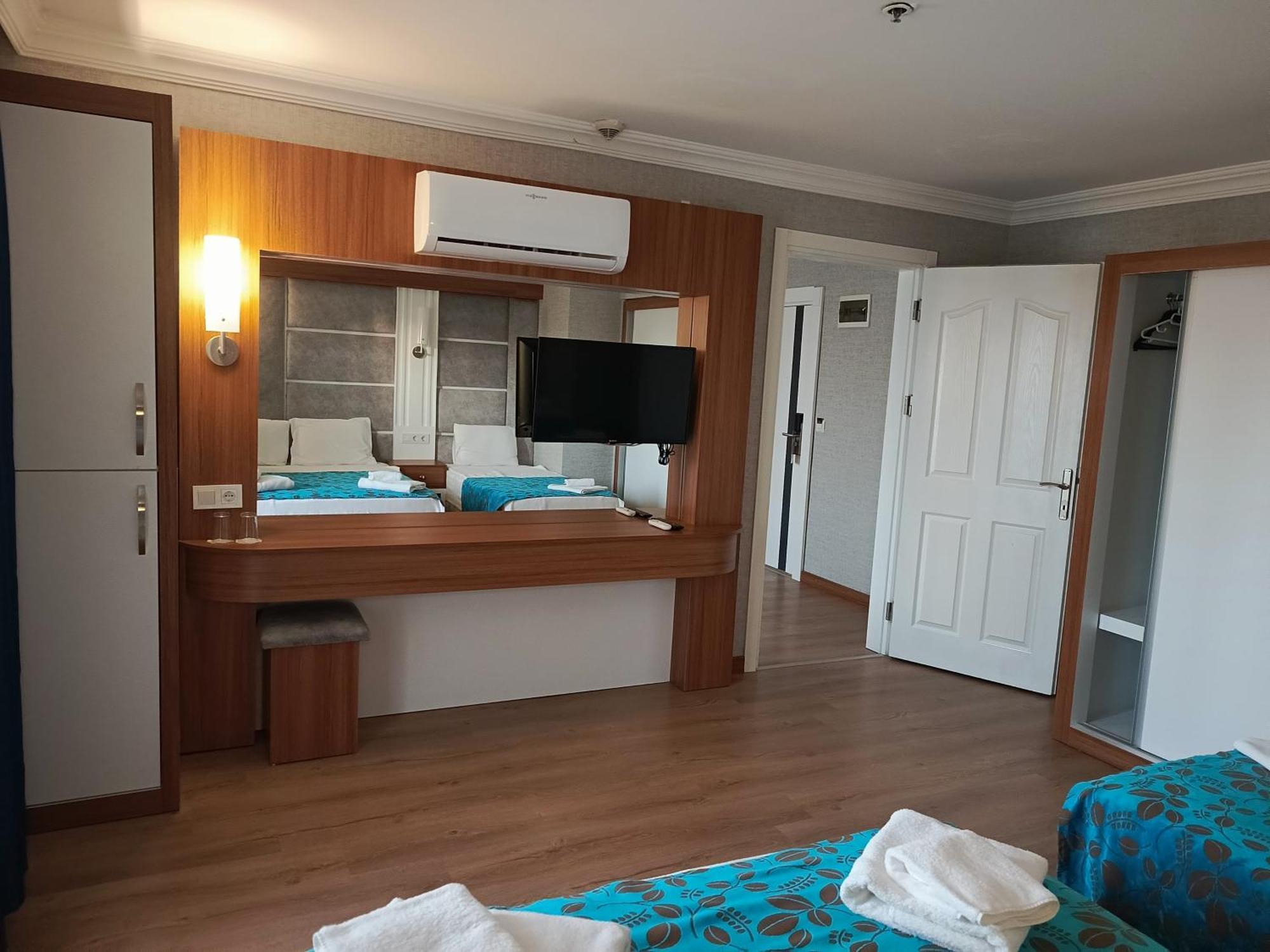 Side Yesiloez Hotel エクステリア 写真